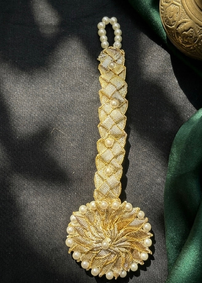 Gulnaz Bindiya